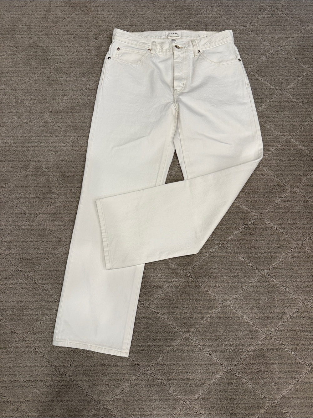 Frame Denim The Hang Jeans (NWOT)